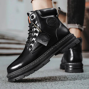 Bota Coturno Masculina - Durabilidade e Estilo